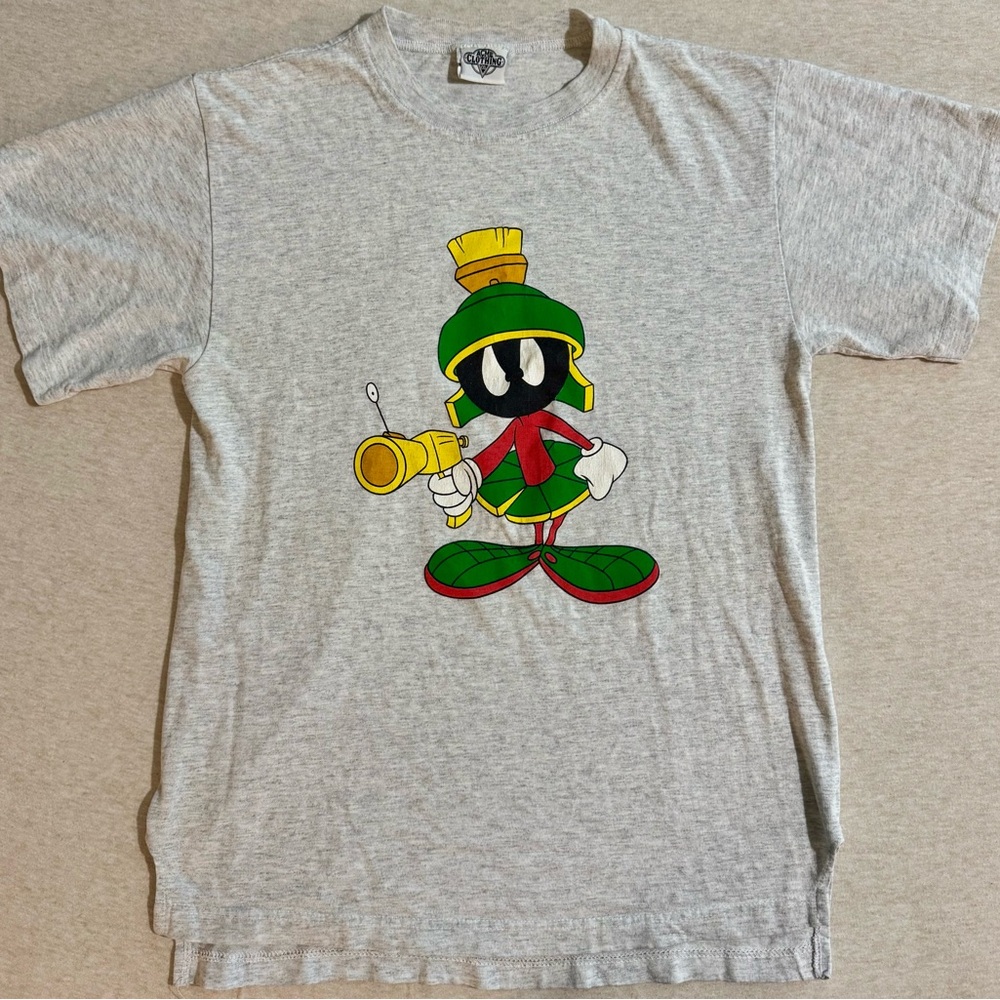 Vintage 1991 T-Shirt with Marvin the Martian